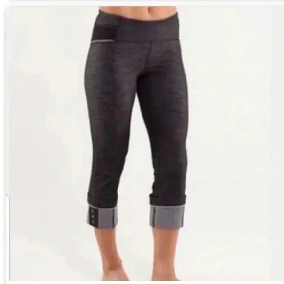 Lululemon ride on crop denim (rare) - Picture 1 of 8